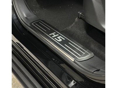 Накладки на пластиковые пороги (лист шлифованный надпись H5) 4шт для Haval H5 Diesel 4WD 2024-н.в.
