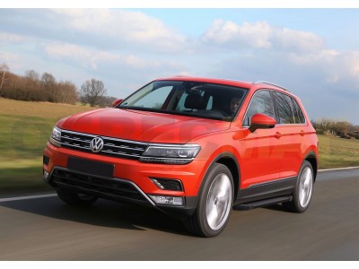 Пороги алюминиевые Rival Black New для Volkswagen Tiguan 2016-2021