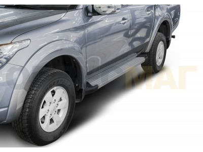Пороги алюминиевые Rival Silver New для Mitsubishi L200 2006-2021