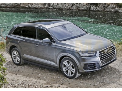 Пороги алюминиевые Rival Black New для Audi Q7 2015-2021