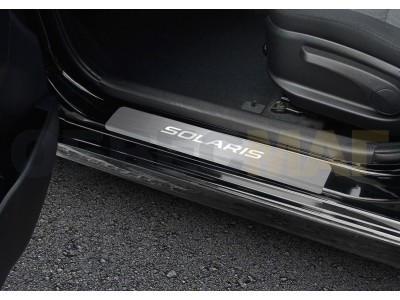 Накладки порогов Rival с надписью 4 штуки для Hyundai Solaris 2017-2021