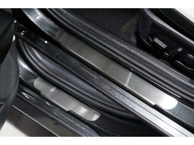 Накладки на пороги лист шлифованный ТСС для Kia K5 2020-2021