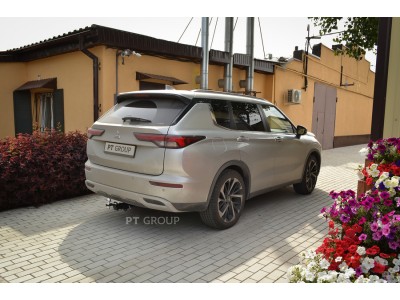 Фаркоп для Mitsubishi Outlander 2022-н.в. съемное крепление шара под американский квадрат