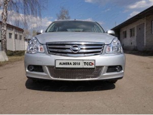 Рамка номерного знака Nissan Almera (комплект)