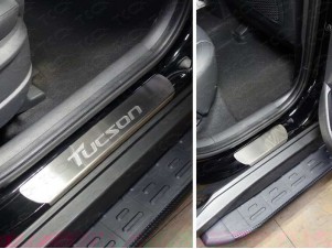 Накладки на пороги шлифованный лист надпись Tucson для Hyundai Tucson № HYUNTUC15-14