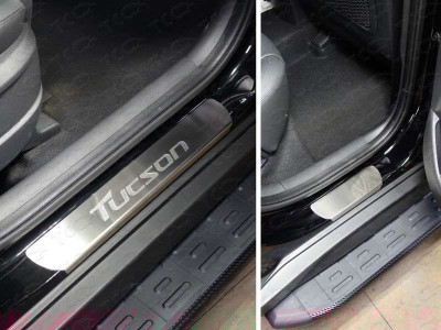 Накладки на пороги шлифованный лист надпись Tucson ТСС для Hyundai Tucson 2015-2018