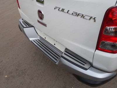 Накладки на задний бампер шлифованный лист 3 штуки ТСС для Fiat Fullback 2016-2021