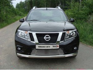 Рамка номерного знака Nissan Terrano (комплект)
