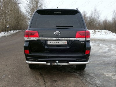 Защита задняя овальные уголки 75х42 мм ТСС для Toyota Land Cruiser 200 Executive 2016-2021