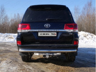 Защита заднего бампера овальная 75х42 мм ТСС для Toyota Land Cruiser 200 Executive 2016-2021