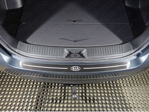 Накладка на задний бампер шлифованный лист лого Kia для Kia Sorento № KIASOR12-29