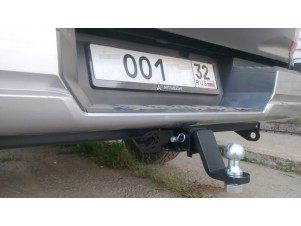 Фаркоп для Mitsubishi L200 2023-н.в. съемное крепление шара под американский квадрат №FA 0450-E
