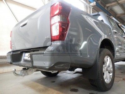 Фаркоп оцинкованный для Isuzu D-Max 2020-н.в. условно-съемное крепление шара