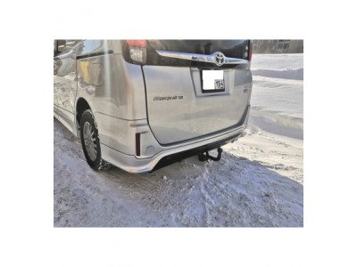 Фаркоп для Toyota Voxy 2014-2022, Toyota Noah 2014-2022, Toyota Esquire 2014-2022 крепление шара на двух болтах