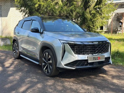 Пороги алюминиевые с пластиковой накладкой (карбон серебро) 1820 мм для Geely Atlas 2023-н.в.