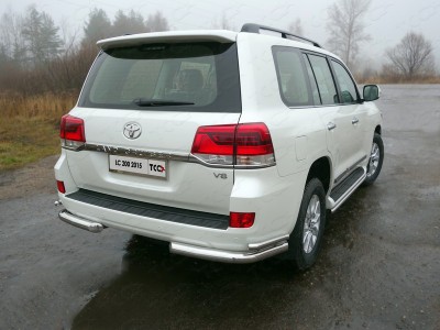 Защита задняя двойные уголки под фаркоп 76-42 мм ТСС для Toyota Land Cruiser 200 2015-2021