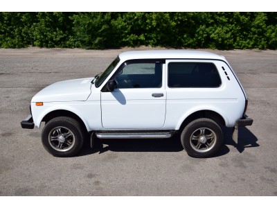 Защита порогов с алюм. площадкой d=51 мм (НПС) для Lada 4x4 2121 1995-2021, Lada 4x4 Urban 2014-2020