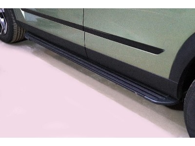 Пороги алюминиевые Slim Line Black 1720 мм ТСС для Jaecoo J7 1.6T 2WD 2023 – н.в. 