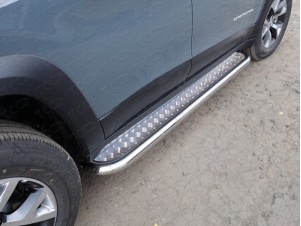 Пороги с площадкой алюминиевый лист 60 мм для Jeep Cherokee Trailhawk № JEEPCHERTRAIL14-06