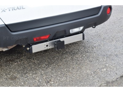 Фаркоп с нержавеющей накладкой для Nissan X-trail T31 2007-2014 съемное крепление шара под американский квадрат