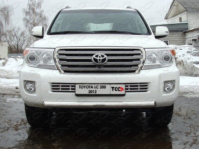 Защита передняя овальная короткая 75х42 мм ТСС для Toyota Land Cruiser 200 2012-2015