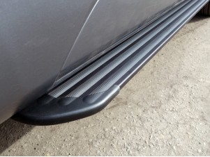 Пороги алюминиевые Slim Line Black для Audi Q3 № AUDIQ315-02B