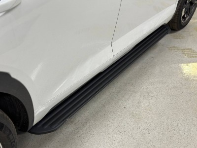 Пороги алюминиевые "Slim Line Black" 1920 мм для GAC GS8 2.0T 4WD 2025-н.в.