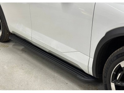 Пороги алюминиевые "Slim Line Black" 1920 мм для GAC GS8 2.0T 4WD 2025-н.в.