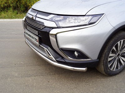 Решетка радиатора нижняя 12 мм для Mitsubishi Outlander 2018-2021