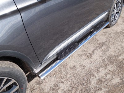 Пороги овальные с накладкой 120х60 мм для Mitsubishi Outlander 2019-2021