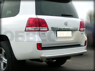 Защита заднего бампера 76 мм для Toyota Land Cruiser 200 2013-2015