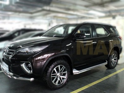 Защита штатного порога 43 мм Технотек для Toyota Fortuner 2017-2021