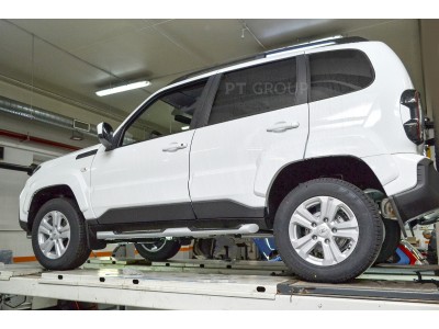 Защита порогов с накладками d=63 мм ИСКРА (ППК) для Lada Niva Travel 2021-н.в., Lada Niva 2020-2021, Chevrolet Niva 2009-2020