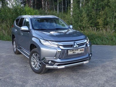 Защита передняя овальная с ДХО 75х42 мм ТСС для Mitsubishi Pajero Sport 2016-2020