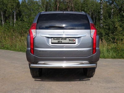 Защита заднего бампера овальная 75х42 мм ТСС для Mitsubishi Pajero Sport 2016-2020