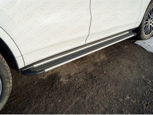 Пороги алюминиевые Slim Line Silver для Porsche Cayenne Turbo № PORSCAY18-02S