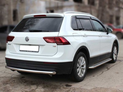 Защита заднего бампера радиусная одинарная d-53(кроме Off Road) для Volkswagen Tiguan 2016 – н.в.