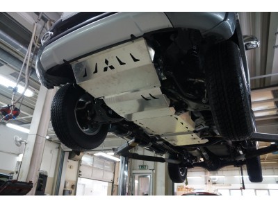 Защита картера, радиатора, КПП, РК (алюминий 4 мм) для Mitsubishi L200 2015-2023 (V - все; КПП - все), Mitsubishi Pajero Sport 2016-н.в. (V - все; КПП - все), FIAT Fullback 2016-2019 (4 части)