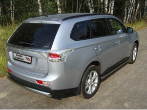 Защита заднего бампера овальная овальная 75х42 мм для Mitsubishi Outlander № MITOUT12-06