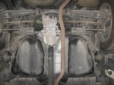 Защита топливного бака (4 мм, алюминий) для Mitsubishi Outlander 2013-2022 (V - 2.0; 2.4 CVT 4WD)