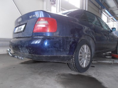 Фаркоп оцинкованный Galia шар A для Audi A4 1994-2001