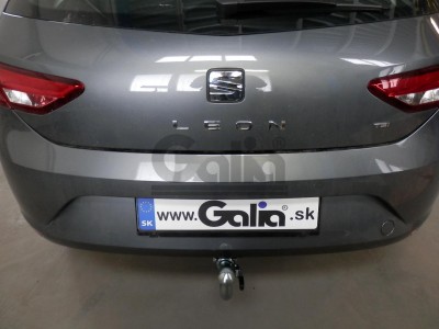 Фаркоп оцинкованный Galia шар A для Audi 3/Volkswagen Golf 7/Seat Leon 2012-2021