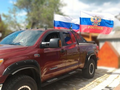 Кронштейн крепления флага в дугу Стандарт чёрная сталь крашенная для Toyota Tundra 2006-2013