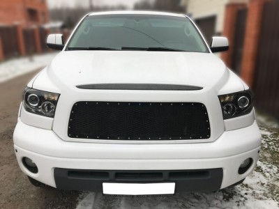 Решетка радиатора сталь 2 мм чёрная крашеная Технотек для Toyota Tundra 2006-2013