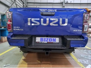Фаркоп для Isuzu D-MAX 2021-н.в. съемное крепление шара под американский квадрат №FA 0260-E