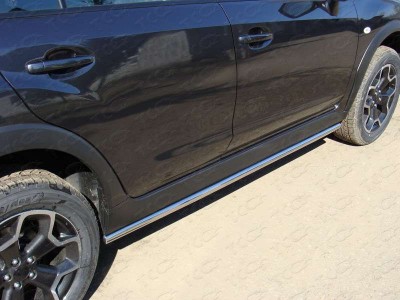 Защита штатных порогов 42 мм ТСС для Subaru XV 2011-2017