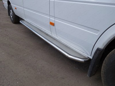 Порог с площадкой нержавеющий лист 42 мм ТСС для Mercedes-Benz Sprinter 2014-2018
