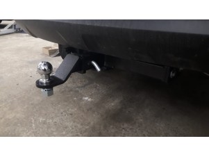 Фаркоп Бизон шар Е съемное крепление под американский квадрат для Subaru Forester № FA 0120-E