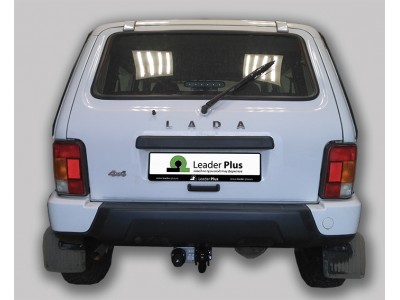 Фаркоп для Lada Niva Legend Urban 2020-н.в., Лада Нива 4x4 Urban 2014-2020 с газовым оборудованием с условно-съемным креплением шара (на 2 болтах)