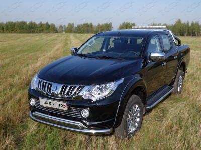Накладка решётки радиатора 16 мм ТСС для Mitsubishi L200 2015-2019
